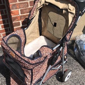 Pet stroller
